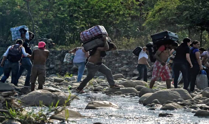 Venezolanos caídos en las fronteras